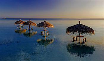 Havaiki Pearl Lodge Факарава Екстериор снимка